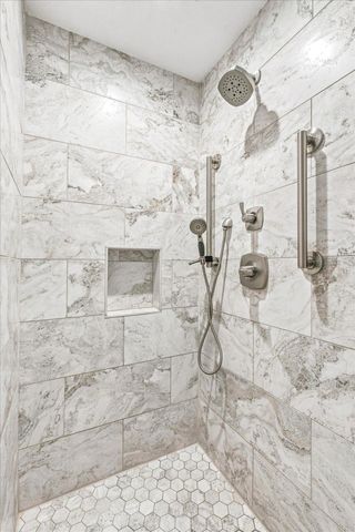 163 Skyline Drive, River Falls, WI 54022