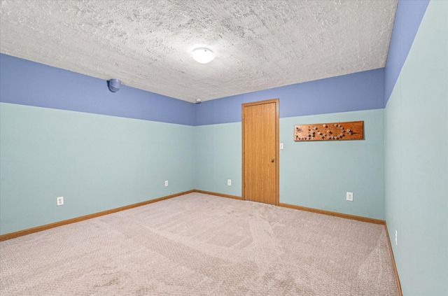 163 Skyline Drive, River Falls, WI 54022