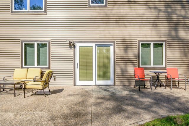 163 Skyline Drive, River Falls, WI 54022