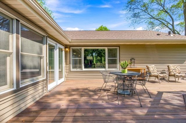 163 Skyline Drive, River Falls, WI 54022