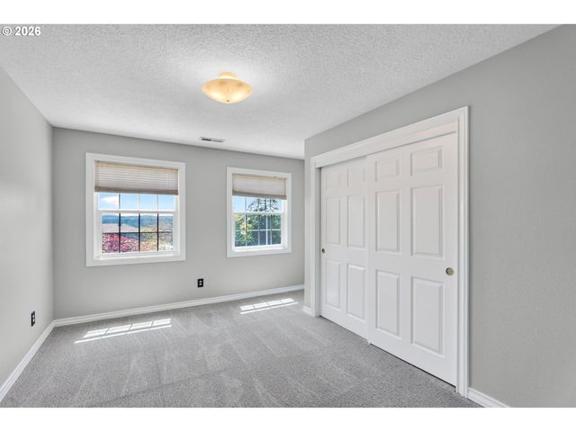 3606 Se 151ST Ct, Vancouver, WA 98683