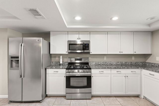 6005 Blair Oaks Drive, The Colony, TX 75056