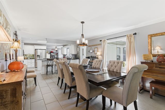 914 PEBBLE SPRINGS DR, Bolivar, TN 38008