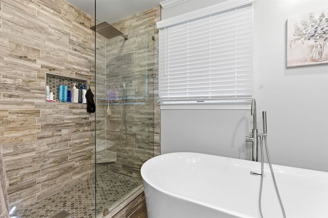 914 PEBBLE SPRINGS DR, Bolivar, TN 38008