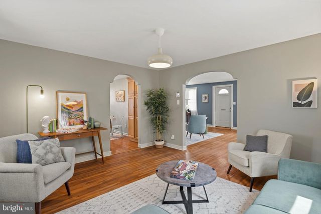 917 E DURHAM ST, Philadelphia, PA 19150