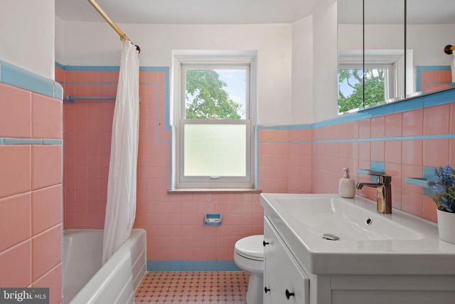 917 E DURHAM ST, Philadelphia, PA 19150
