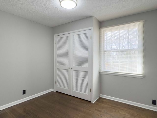 328 Dunbar Cave Rd, Clarksville, TN 37043