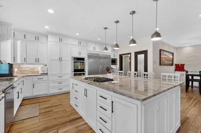 2040 Calle Pajaro Azul NW, Albuquerque, NM 87120