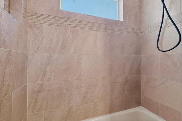 2040 Calle Pajaro Azul NW, Albuquerque, NM 87120