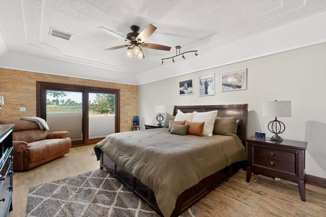 2040 Calle Pajaro Azul NW, Albuquerque, NM 87120