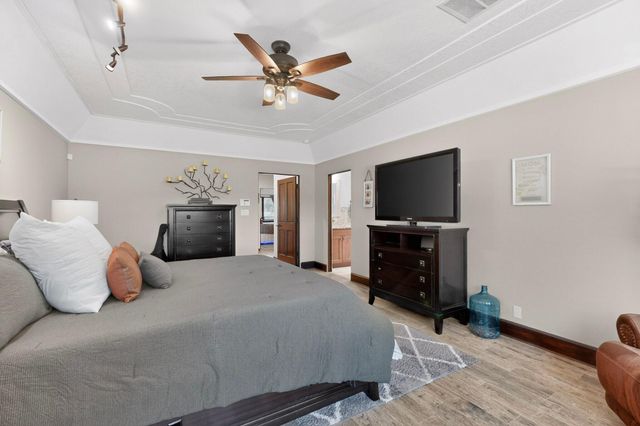 2040 Calle Pajaro Azul NW, Albuquerque, NM 87120