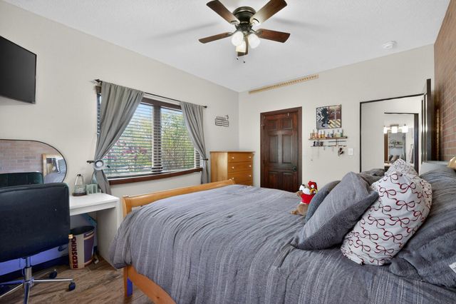2040 Calle Pajaro Azul NW, Albuquerque, NM 87120