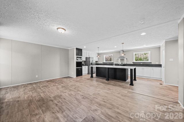 117 Whites Mill Road, Statesville, NC 28677