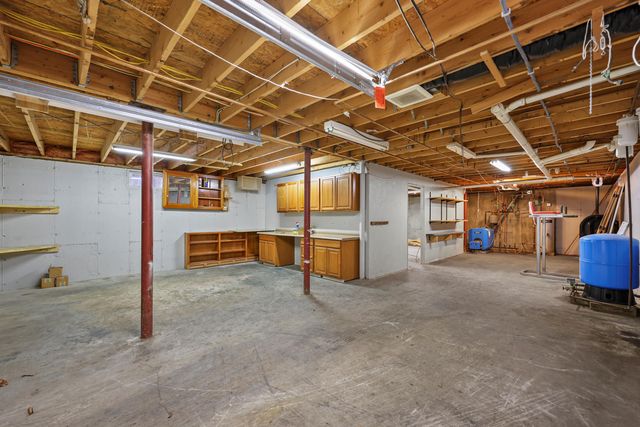 43 Bergblume Circle, Stamford, VT 05352