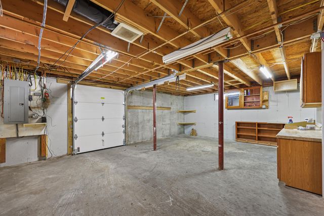 43 Bergblume Circle, Stamford, VT 05352