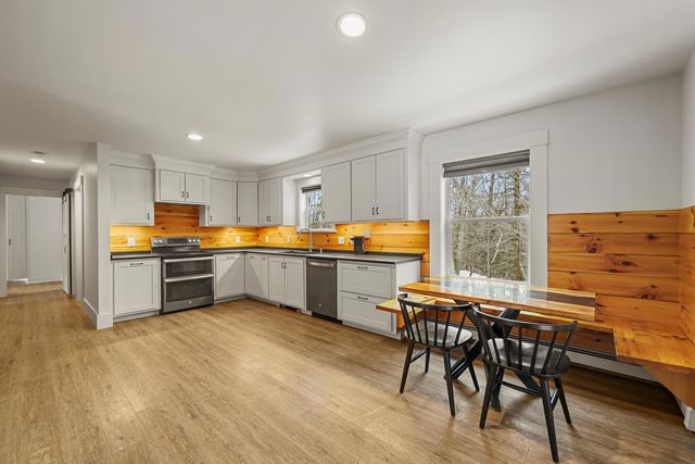 43 Bergblume Circle, Stamford, VT 05352