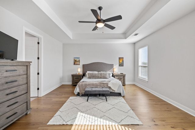 225 Spicewood Trails DR, Spicewood, TX 78669