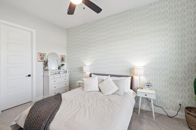 225 Spicewood Trails DR, Spicewood, TX 78669