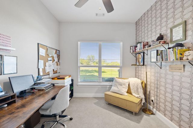 225 Spicewood Trails DR, Spicewood, TX 78669