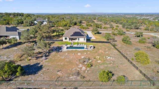 225 Spicewood Trails DR, Spicewood, TX 78669