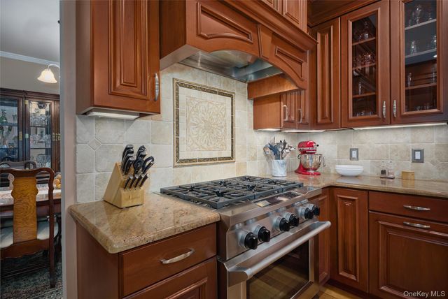 16 Powderhorn Road, Patterson, NY 12563