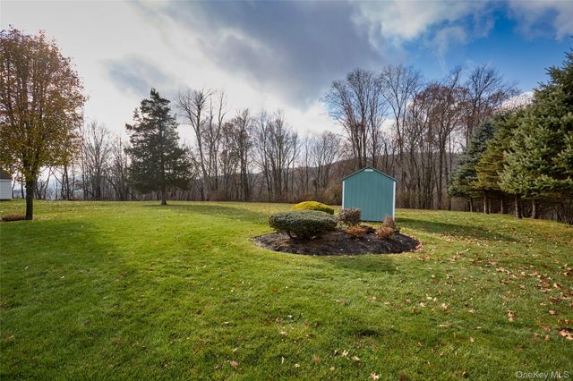 16 Powderhorn Road, Patterson, NY 12563