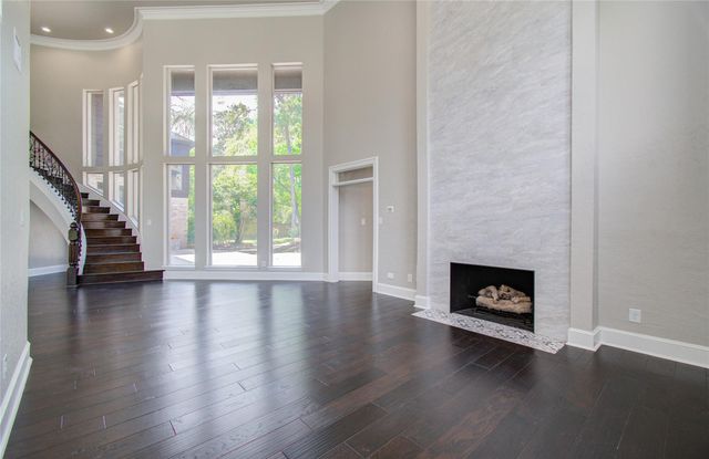 1703 Brookside Pine Lane, Houston, TX 77345