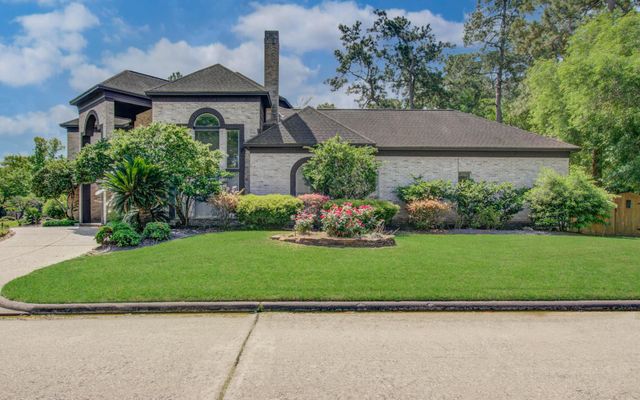 1703 Brookside Pine Lane, Houston, TX 77345