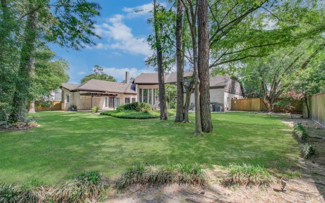 1703 Brookside Pine Lane, Houston, TX 77345