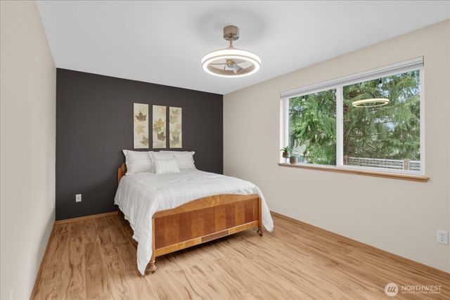 508 Summit Lake Shore Drive NW, Olympia, WA 98502