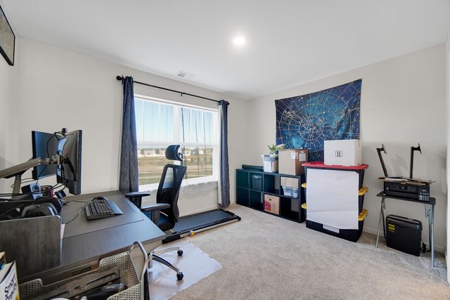 1015 Atterberg Road, South Elgin, IL 60177