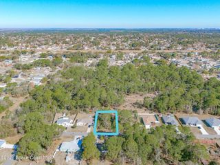 825 Doverbrook Road NW, Palm Bay, FL 32907