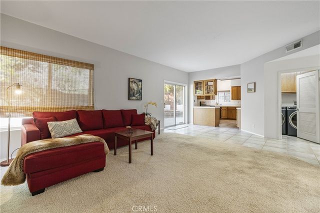 30041 Sunridge, Canyon Country, CA 91387