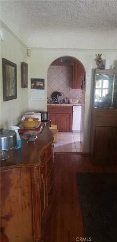 420 S Pearl, Compton, CA 90221