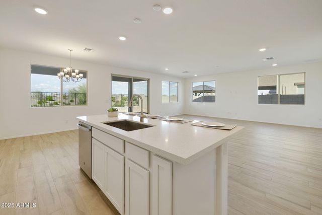 19214 W MISSOURI Avenue, Litchfield Park, AZ 85340
