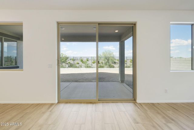 19214 W MISSOURI Avenue, Litchfield Park, AZ 85340