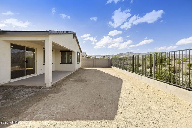 19214 W MISSOURI Avenue, Litchfield Park, AZ 85340