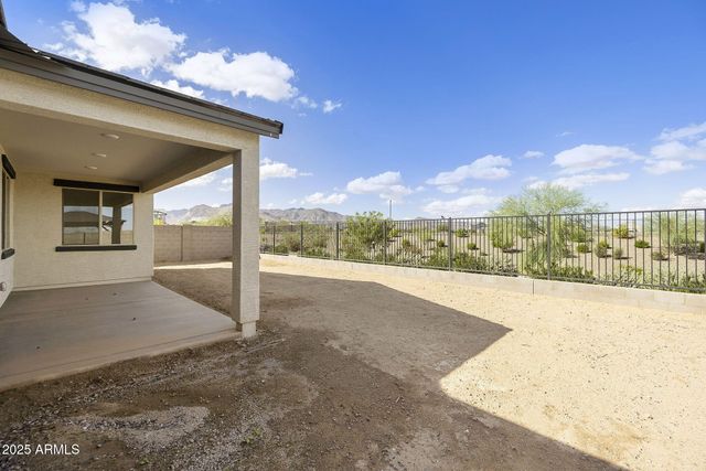 19214 W MISSOURI Avenue, Litchfield Park, AZ 85340