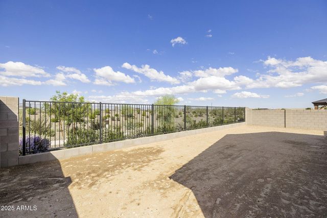 19214 W MISSOURI Avenue, Litchfield Park, AZ 85340
