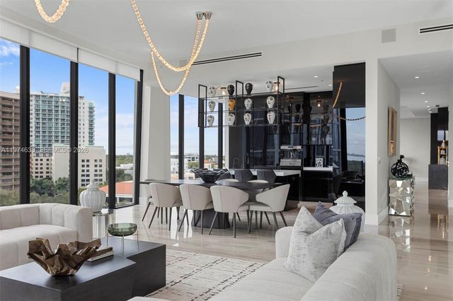 2821 S Bayshore Dr 8A, Coconut Grove, FL 33133