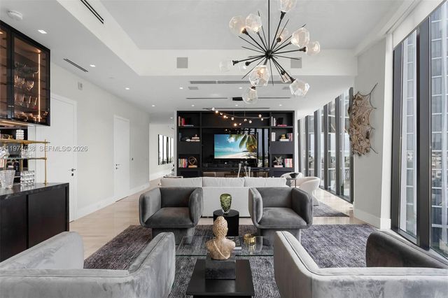 2821 S Bayshore Dr 8A, Coconut Grove, FL 33133