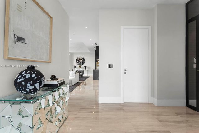 2821 S Bayshore Dr 8A, Coconut Grove, FL 33133