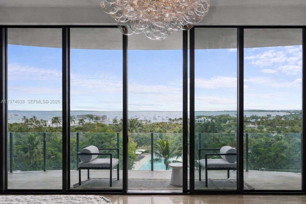 2821 S Bayshore Dr 8A, Coconut Grove, FL 33133