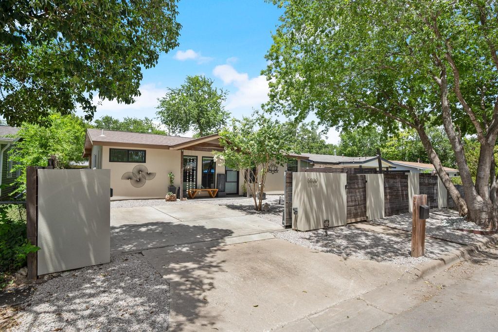 6800 Cruz ST, Austin, TX 78741
