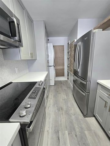 7700 Seawall Boulevard 409, Galveston, TX 77551