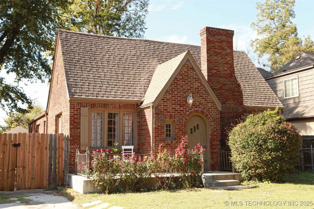 3156 S Madison Avenue, Tulsa, OK 74105