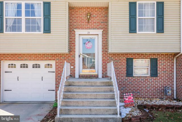 23 WESTVIEW, Mcsherrystown, PA 17344