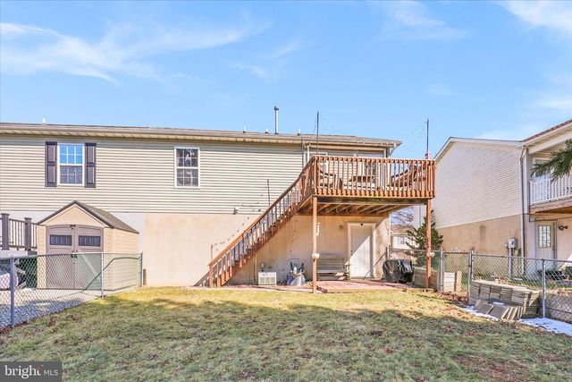 23 WESTVIEW, Mcsherrystown, PA 17344