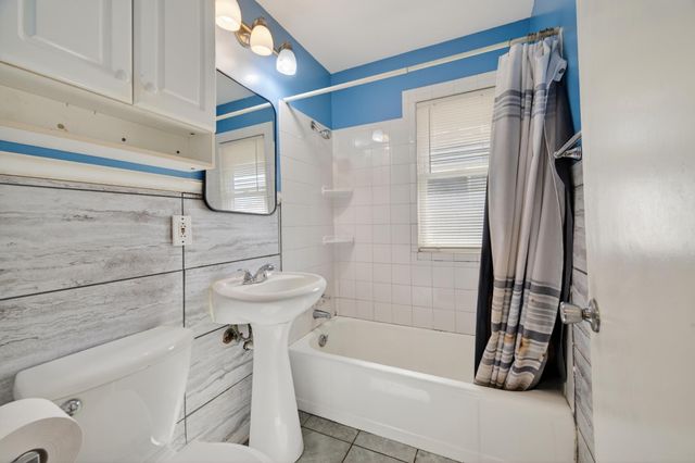 1848 Montana Avenue E, Saint Paul, MN 55119