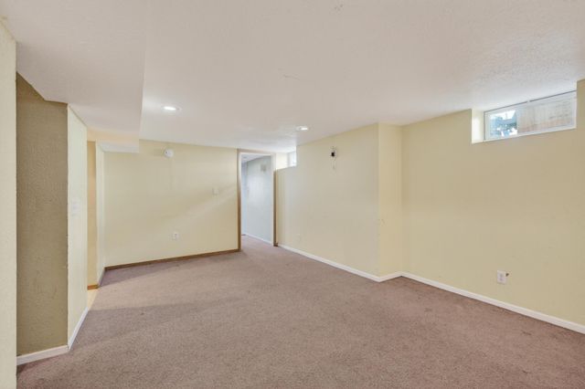 1848 Montana Avenue E, Saint Paul, MN 55119